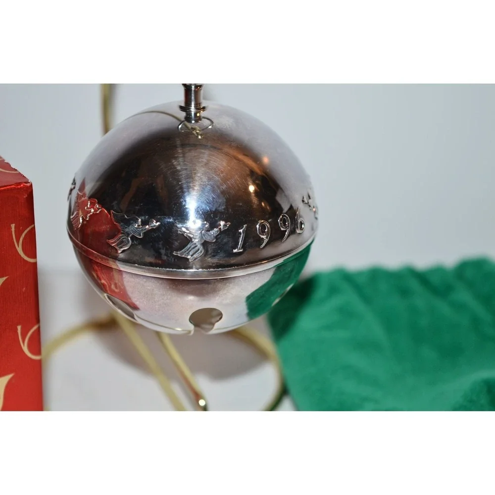 Wallace Sleigh Bell 1996 Silver Plate Christmas Ornament in box Vtg